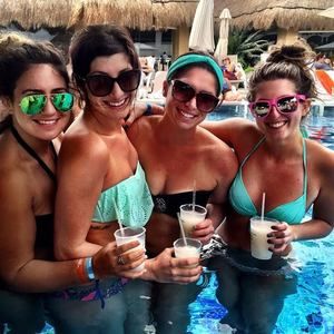 Meet your Posher, Jaclyn